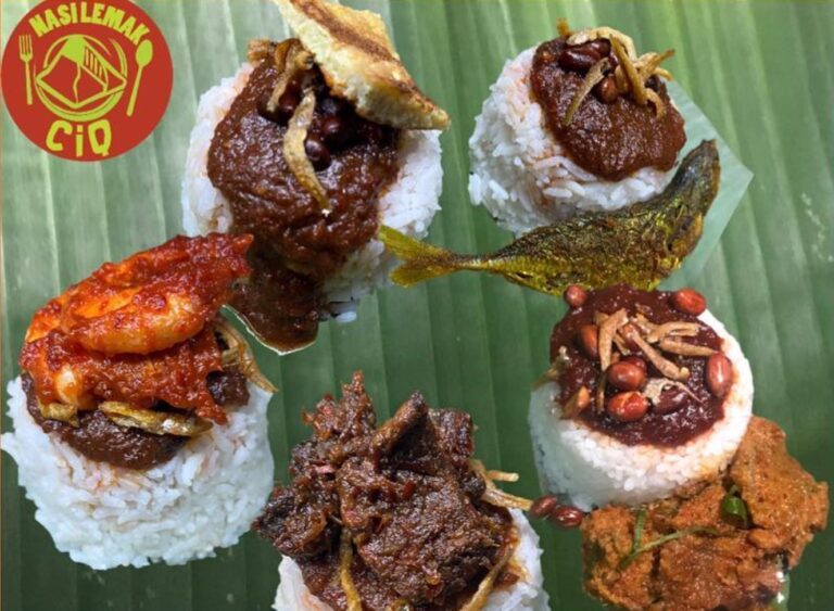 Warung Nasi Lemak CIQ Kampung Melayu